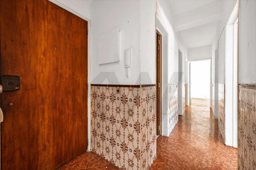 Apartamento T2 para Venda em Corroios Foto 4