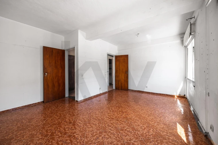 Apartamento T2 para Venda em Corroios Foto 6