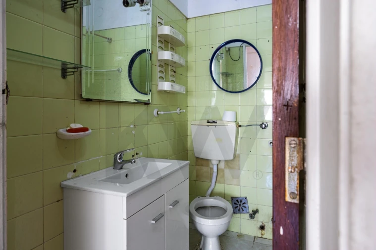 Apartamento T2 para Venda em Corroios Foto 14