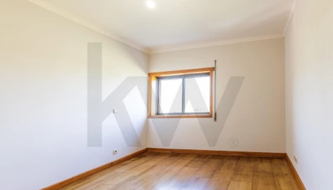 Apartamento T2 para Arrendamento em Santa Maria Maior e Monserrate e Meadela