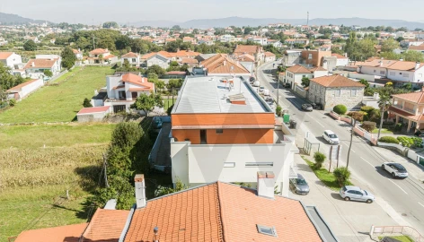 Apartamento T2 para Arrendamento em Santa Maria Maior e Monserrate e Meadela