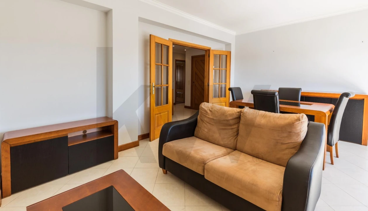 Apartamento T2 para Arrendamento em Santa Maria Maior e Monserrate e Meadela Foto 6