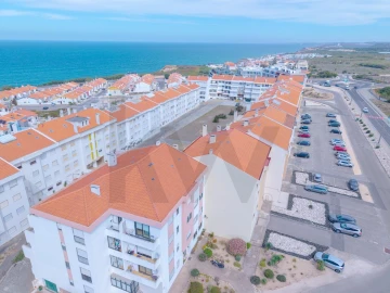 Apartamento T2 para Venda em A dos Cunhados e Maceira