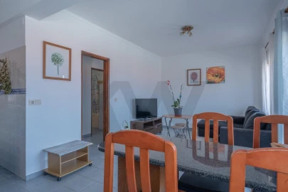 Apartamento T2 para Venda em A dos Cunhados e Maceira