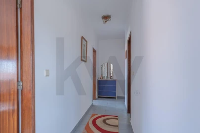 Apartamento T2 para Venda em A dos Cunhados e Maceira