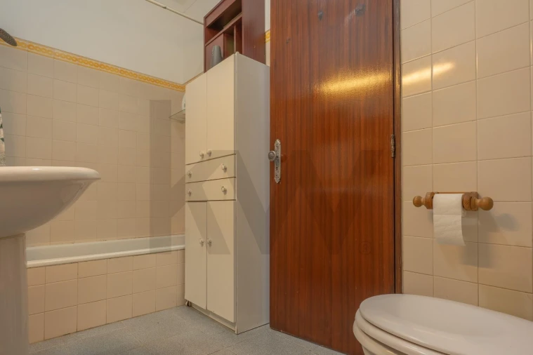 Apartamento T2 para Venda em A dos Cunhados e Maceira Foto 30