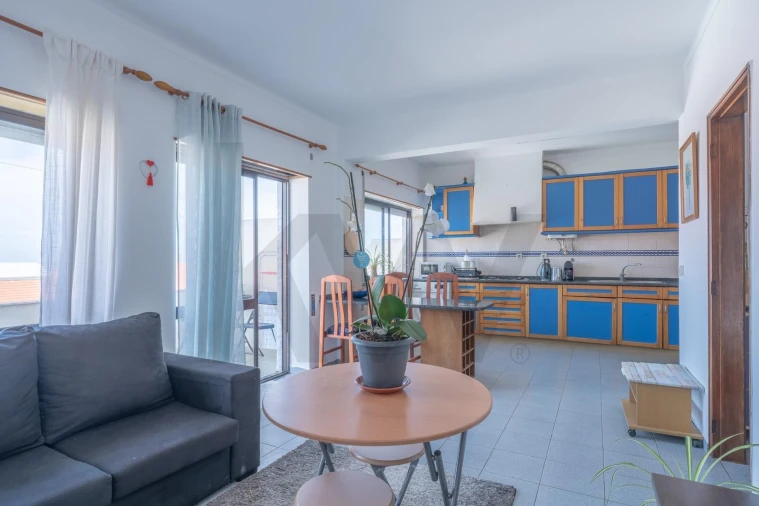 Apartamento T2 para Venda em A dos Cunhados e Maceira Foto 2