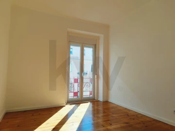 Apartamento T3 para Venda em Arroios