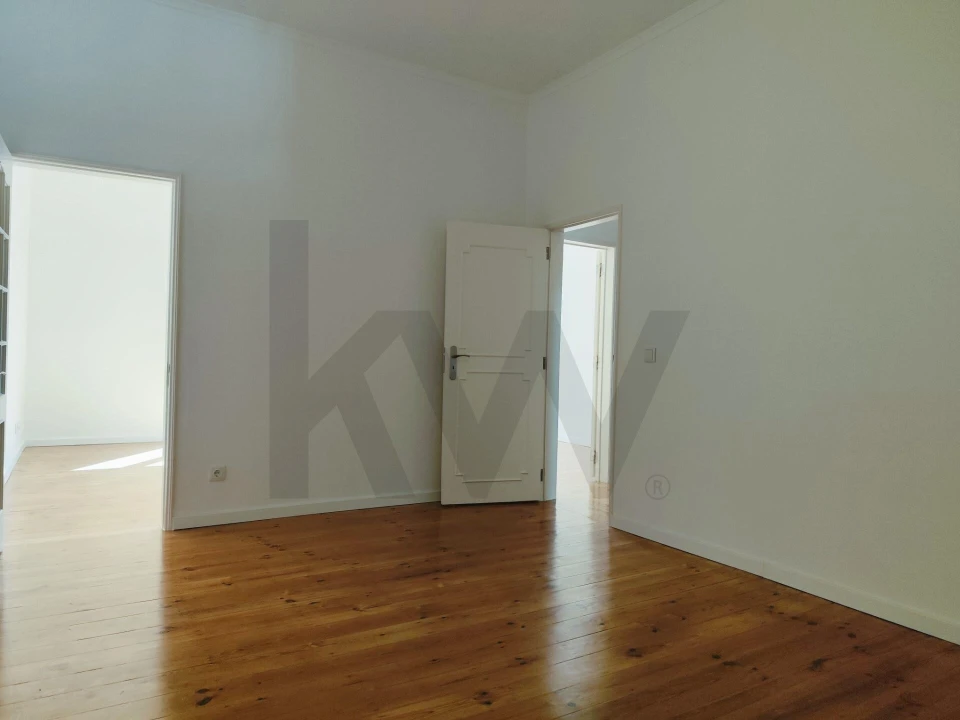 Apartamento T3 para Venda em Arroios Foto 10