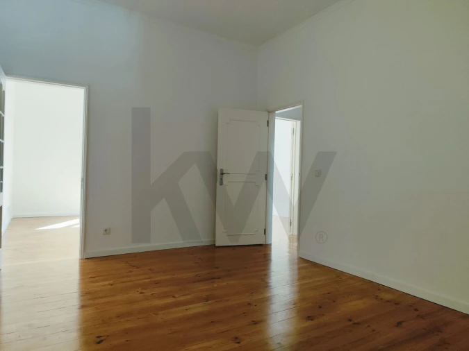 Apartamento T3 para Venda em Arroios Foto 10