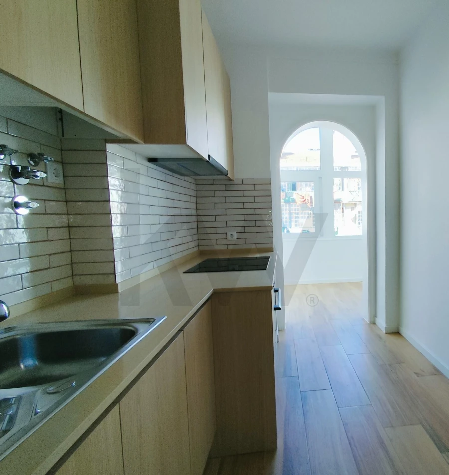 Apartamento T3 para Venda em Arroios Foto 21