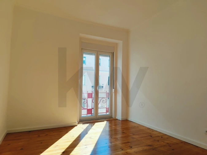 Apartamento T3 para Venda em Arroios Foto 8