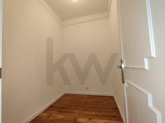 Apartamento T3 para Venda em Arroios Foto 16