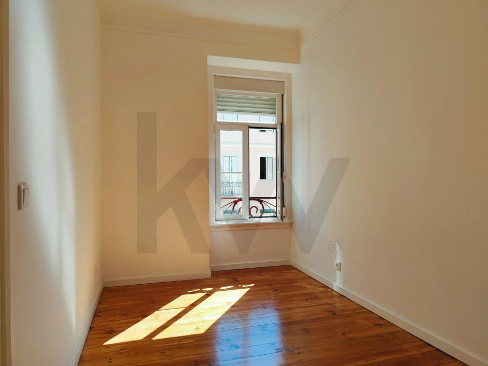 Apartamento T3 para Venda em Arroios Foto 4