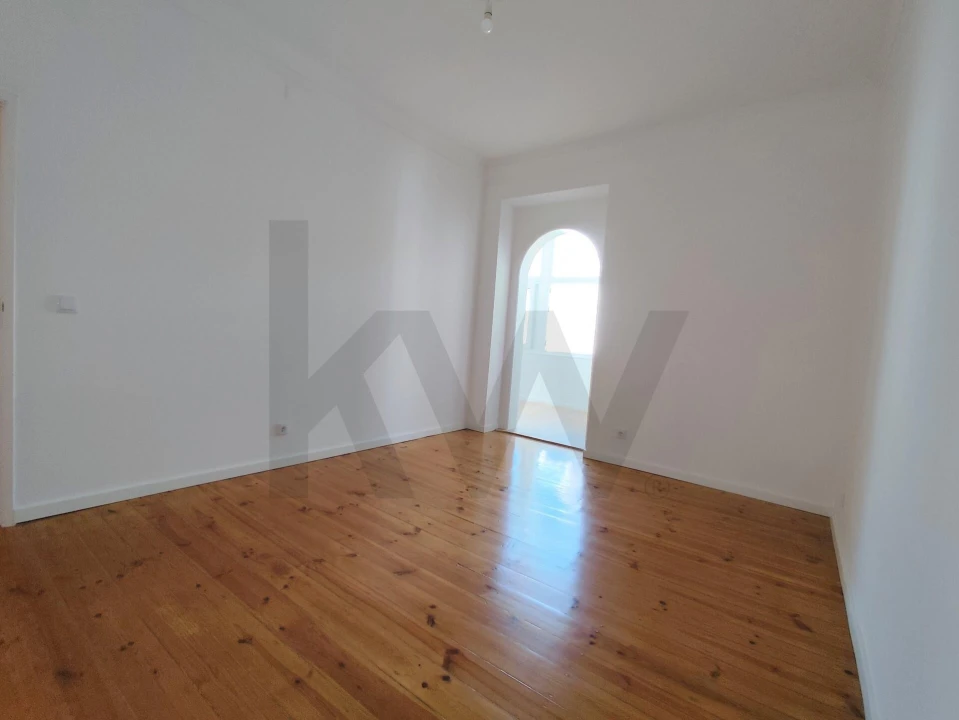 Apartamento T3 para Venda em Arroios Foto 18