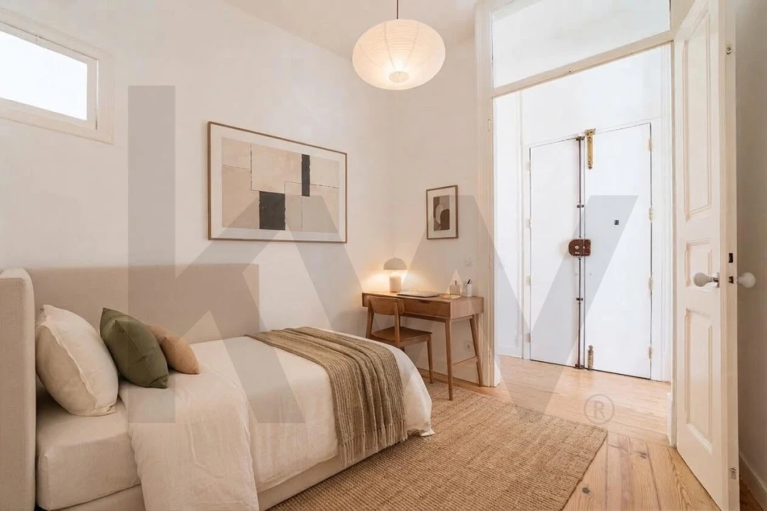 Apartamento T2 para Arrendamento em Campo de Ourique Foto 11