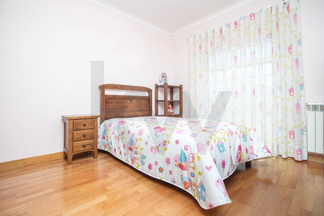Moradia T4 para Venda em Marvila, Ribeira Santarém, São Salvador, São Nicolau Foto 35