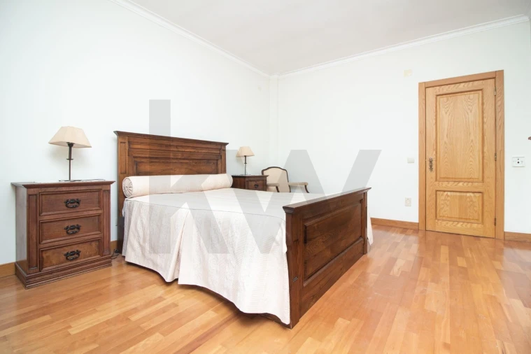Moradia T4 para Venda em Marvila, Ribeira Santarém, São Salvador, São Nicolau Foto 23