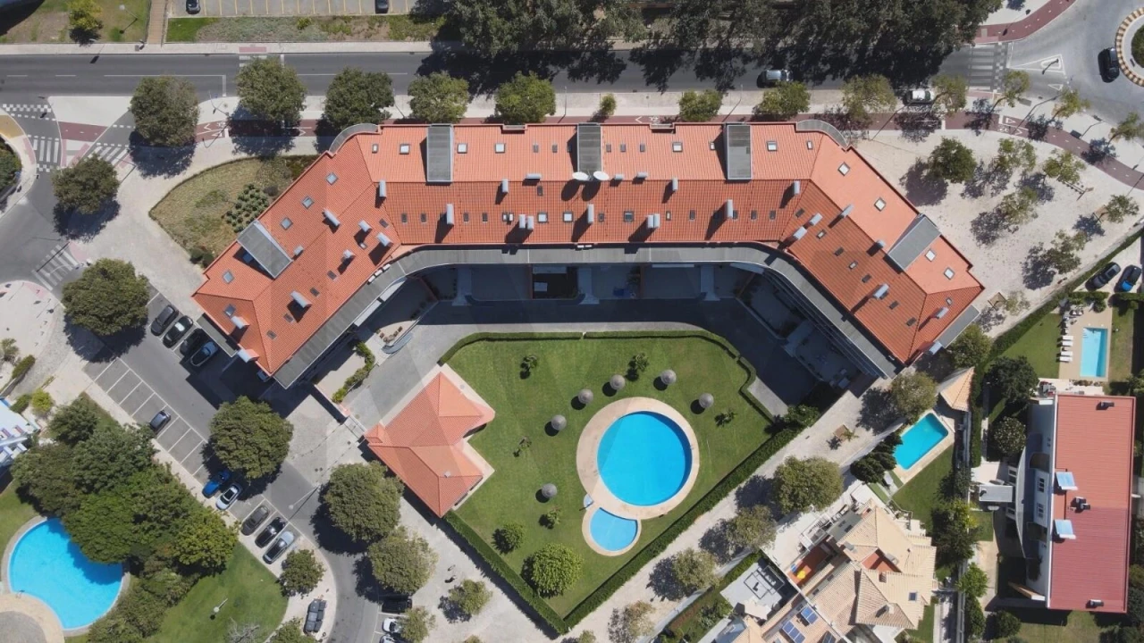 Apartamento T3 para Venda em Oeiras e São Julião da Barra, Paço de Arcos e Caxias Foto 2