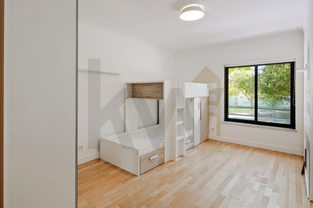 Apartamento T3 para Venda em Oeiras e São Julião da Barra, Paço de Arcos e Caxias Foto 30