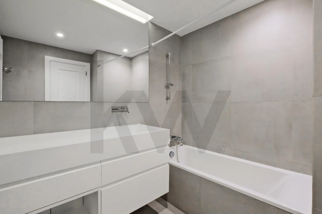 Apartamento T3 para Venda em Oeiras e São Julião da Barra, Paço de Arcos e Caxias Foto 24