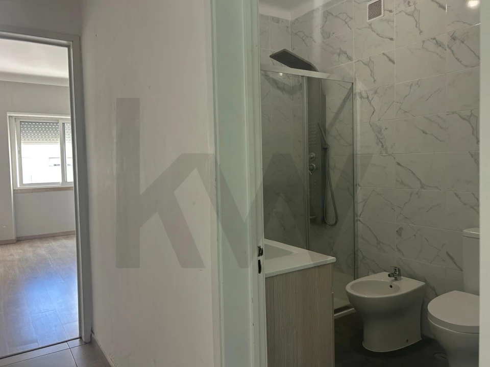 Apartamento T4 para Venda em União das Freguesias de Setúbal Foto 15