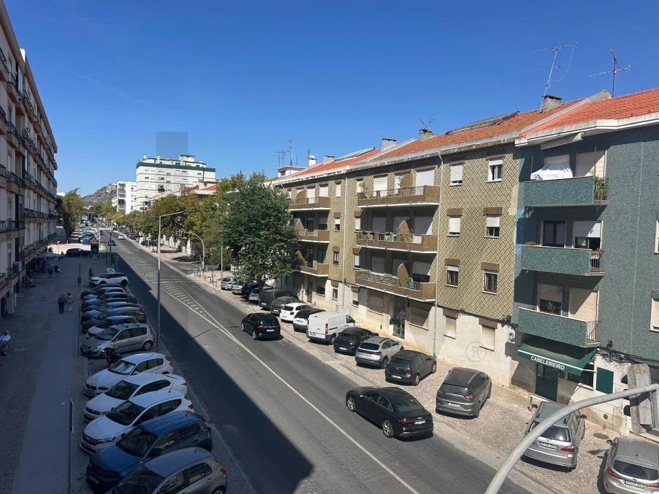Apartamento T4 para Venda em União das Freguesias de Setúbal Foto 13