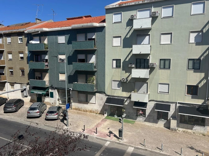 Apartamento T4 para Venda em União das Freguesias de Setúbal Foto 8