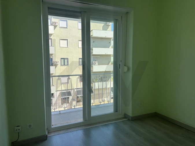 Apartamento T4 para Venda em União das Freguesias de Setúbal Foto 12