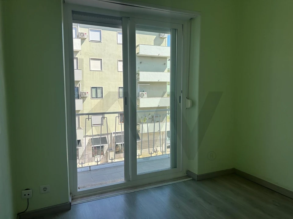 Apartamento T4 para Venda em União das Freguesias de Setúbal Foto 12