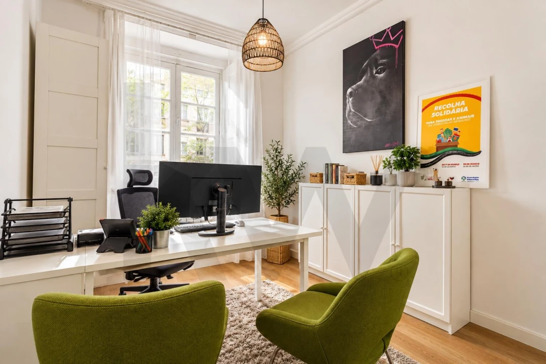 Apartamento T5 para Venda em Arroios Foto 12