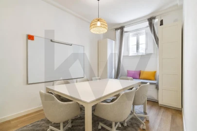 Apartamento T5 para Venda em Arroios