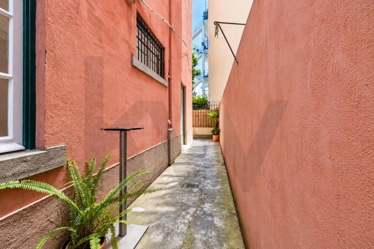 Apartamento T5 para Venda em Arroios Foto 7