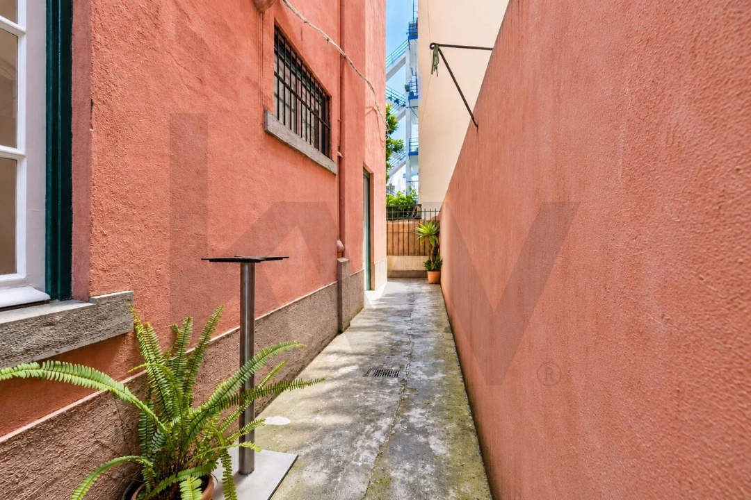 Apartamento T5 para Venda em Arroios Foto 7