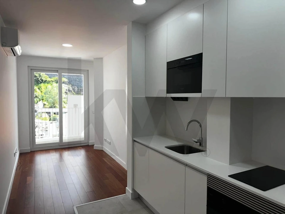 Apartamento T1 para Venda em Funchal (São Pedro) Foto 2