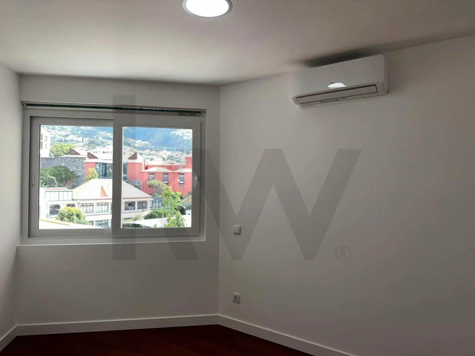 Apartamento T1 para Venda em Funchal (São Pedro) Foto 7