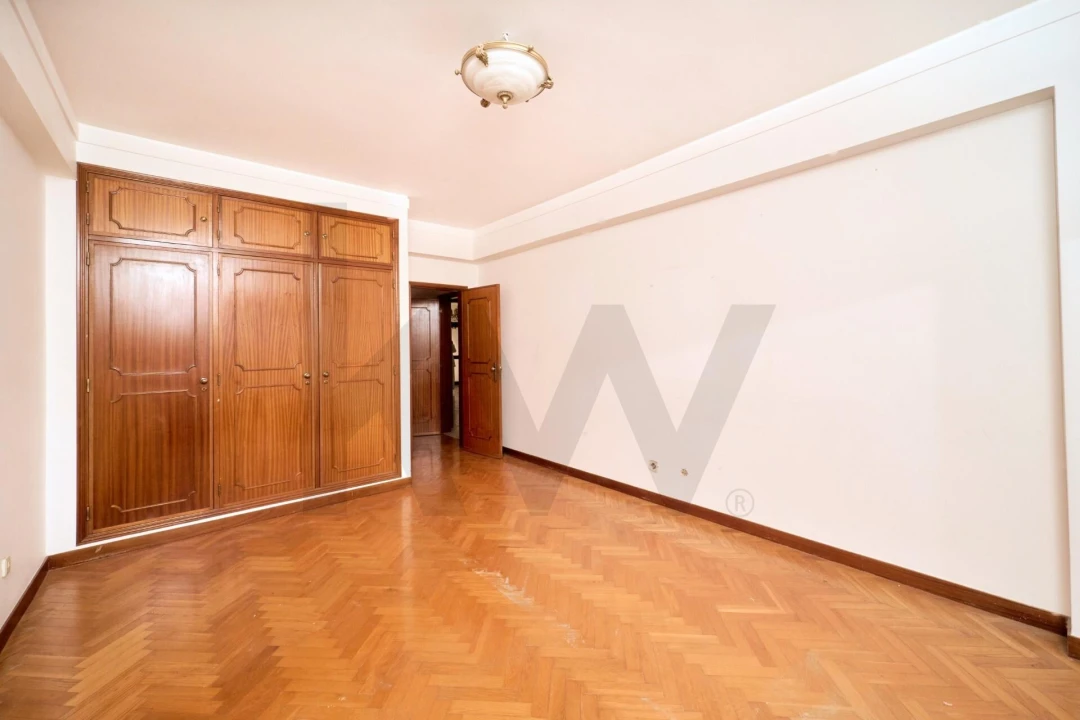 Apartamento T4 para Venda em Cascais e Estoril Foto 9