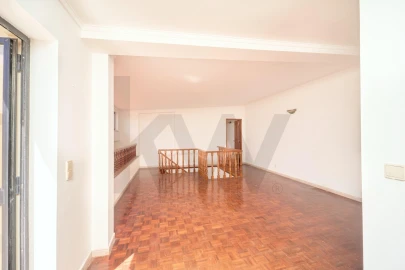Apartamento T4 para Venda em Cascais e Estoril