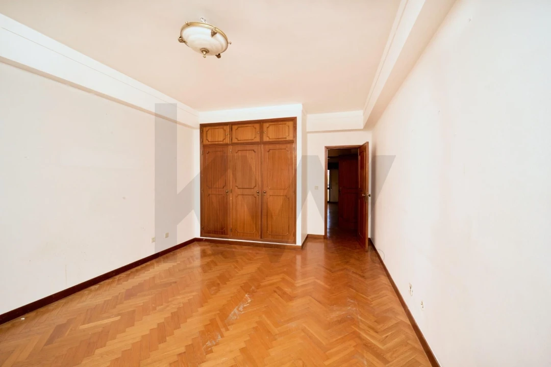 Apartamento T4 para Venda em Cascais e Estoril Foto 13