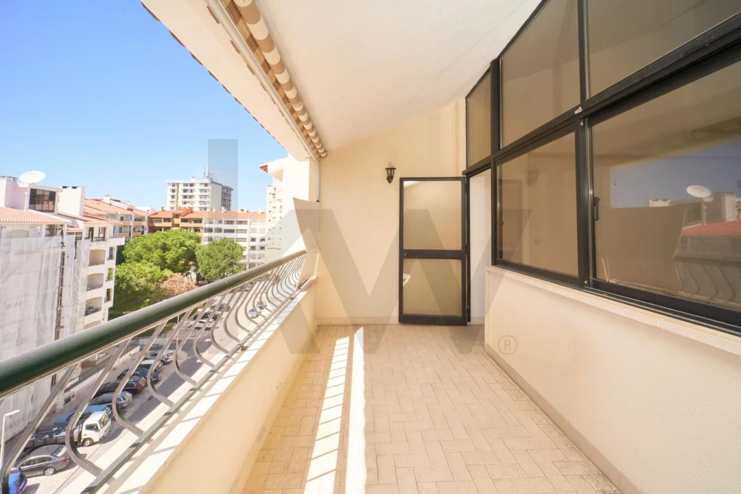 Apartamento T4 para Venda em Cascais e Estoril Foto 7