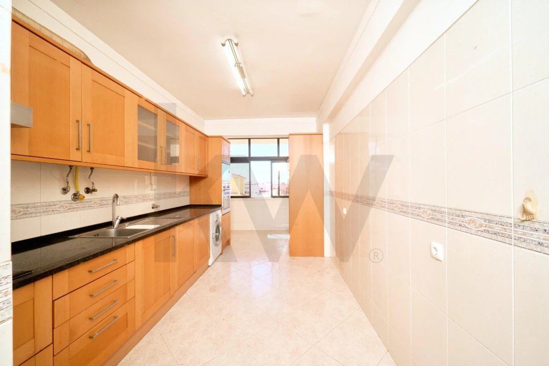 Apartamento T4 para Venda em Cascais e Estoril Foto 24