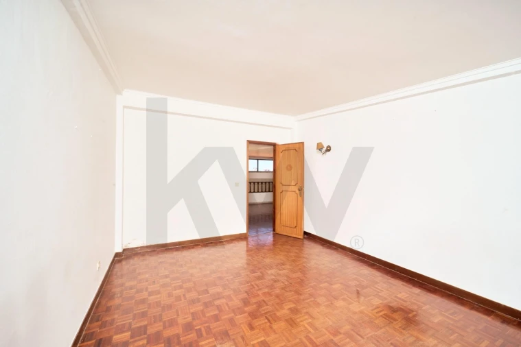 Apartamento T4 para Venda em Cascais e Estoril Foto 37