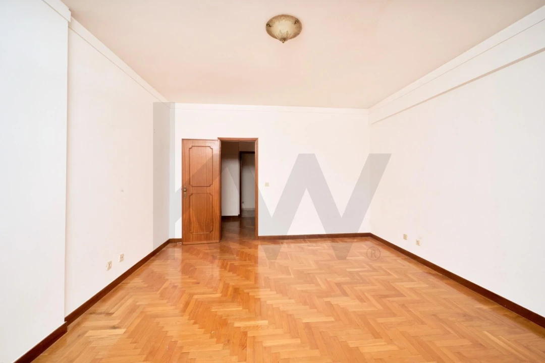 Apartamento T4 para Venda em Cascais e Estoril Foto 21