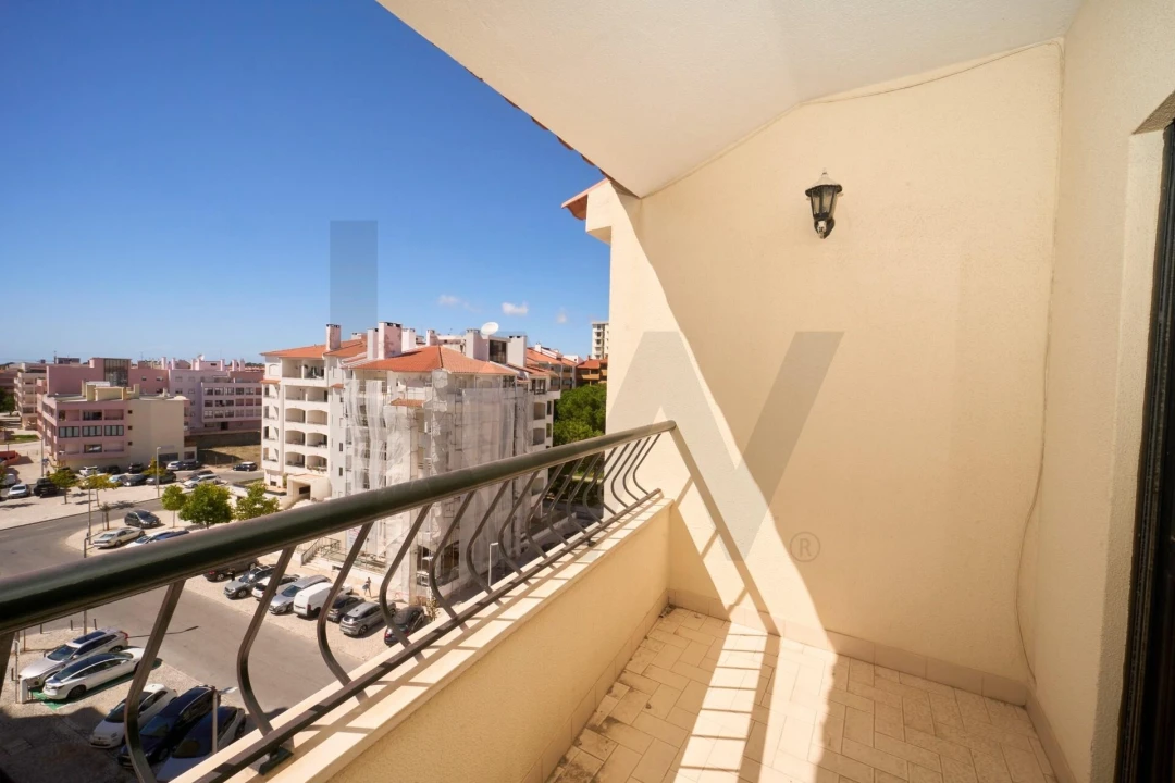 Apartamento T4 para Venda em Cascais e Estoril Foto 16