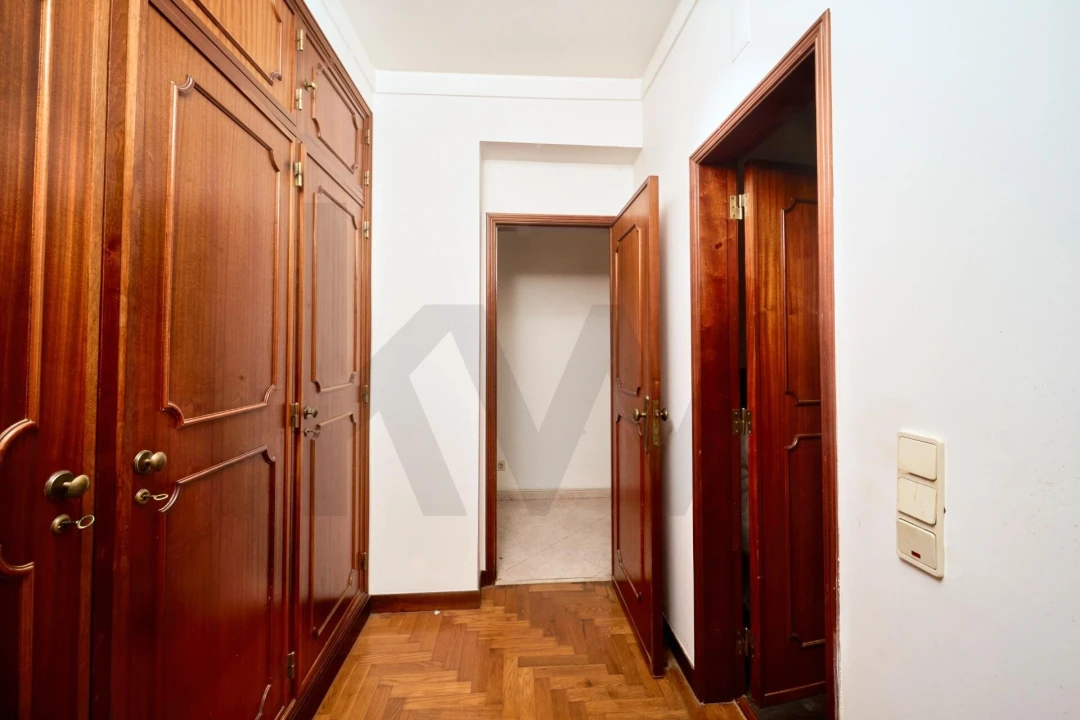 Apartamento T4 para Venda em Cascais e Estoril Foto 18