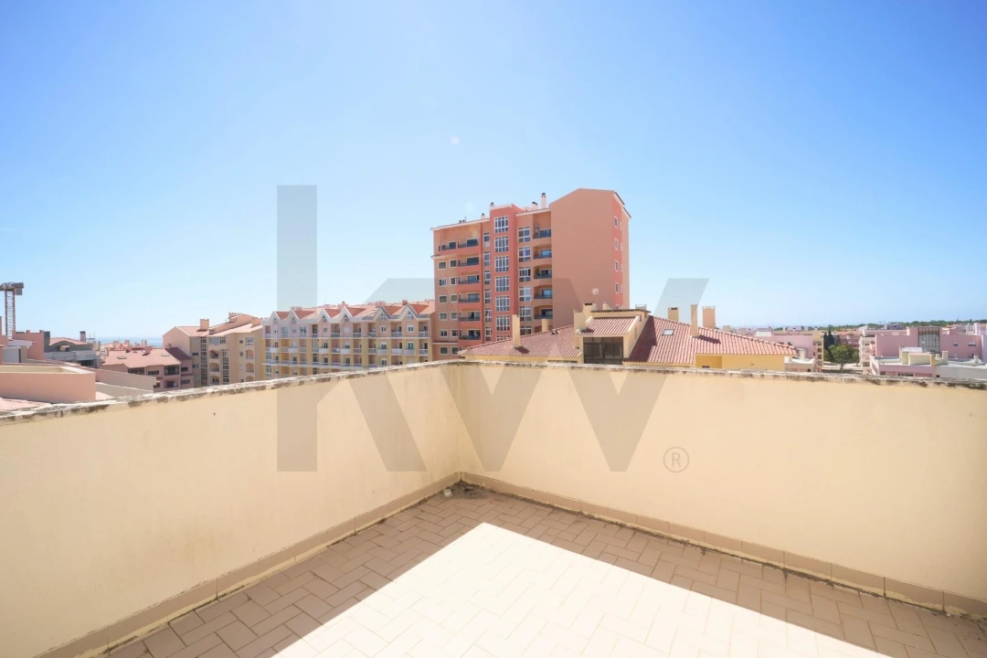 Apartamento T4 para Venda em Cascais e Estoril Foto 32