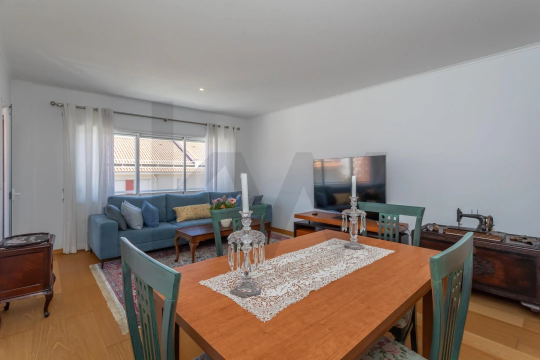 Apartamento T3 para Venda em Lumiar Foto 2