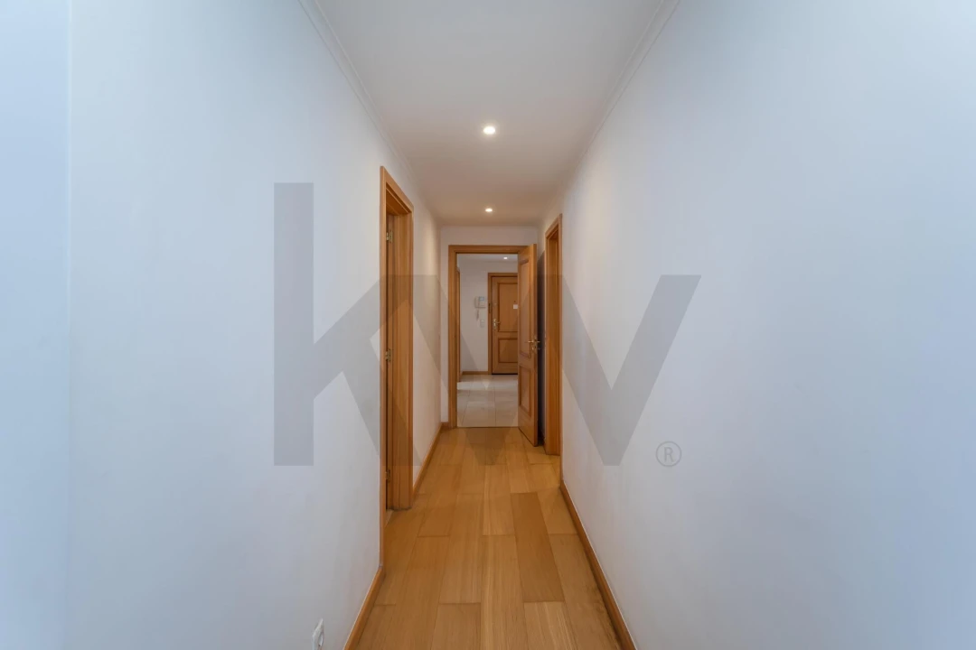 Apartamento T3 para Venda em Lumiar Foto 21