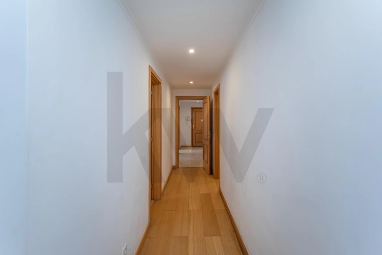 Apartamento T3 para Venda em Lumiar Foto 21