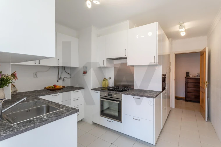 Apartamento T3 para Venda em Lumiar Foto 14